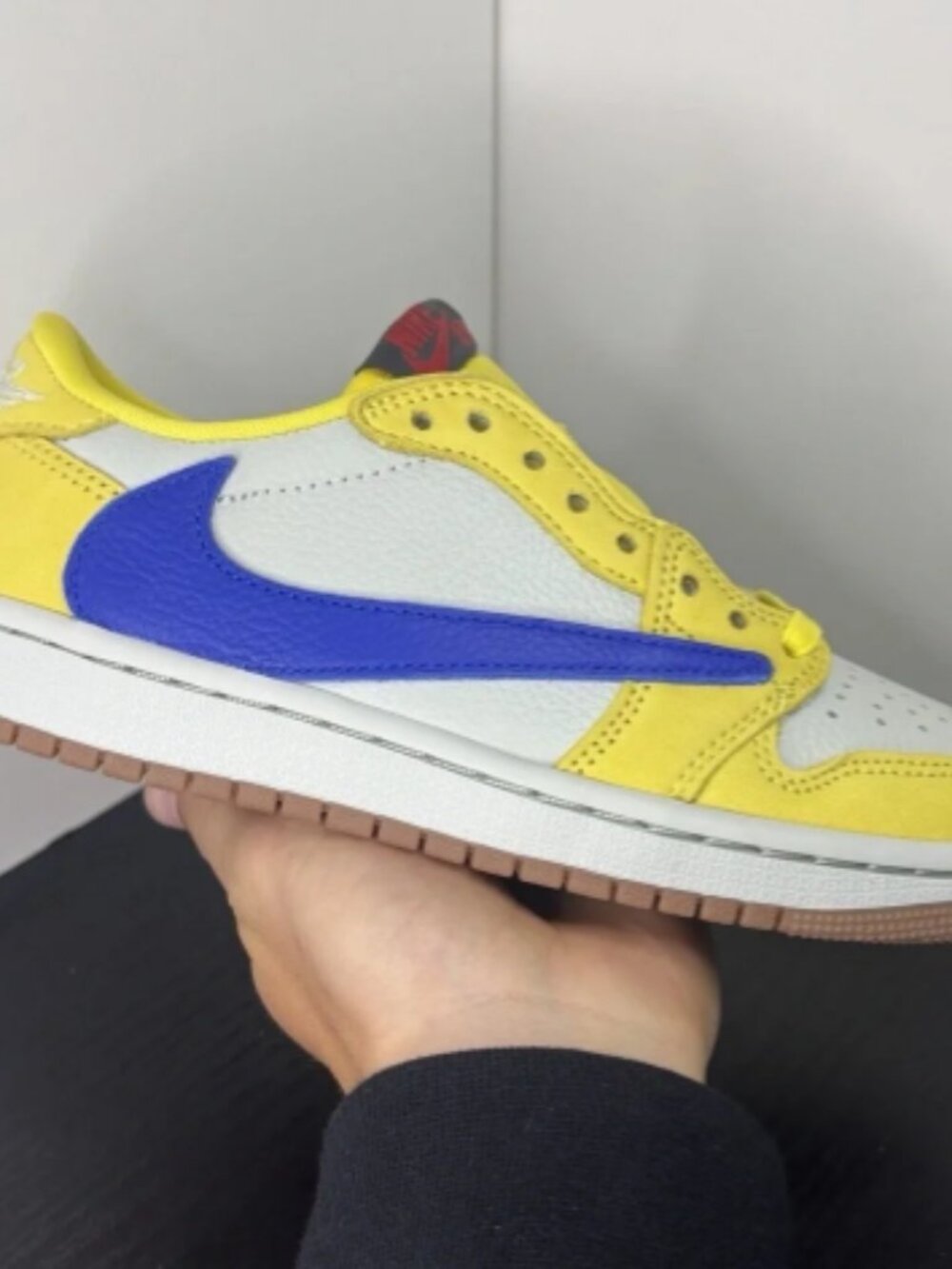 Travis Scott x Air Jordan 1 Retro OG SP Low Canary